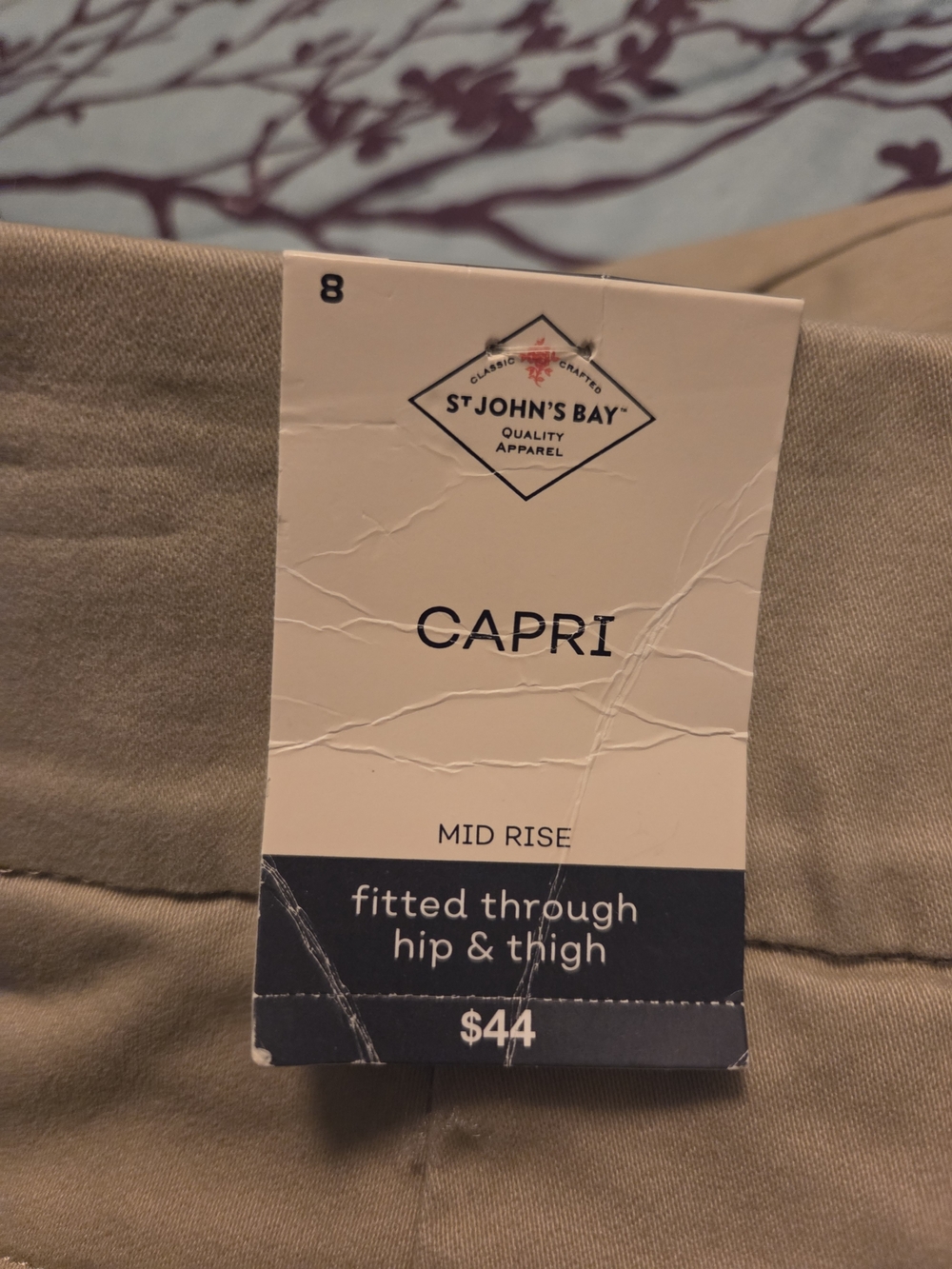 St. John's Bay Beige Capri Pants NWT - Picture 10 of 12
